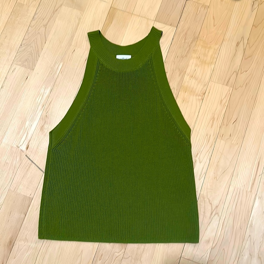 Wilfred bright olive green knit tank. Size small